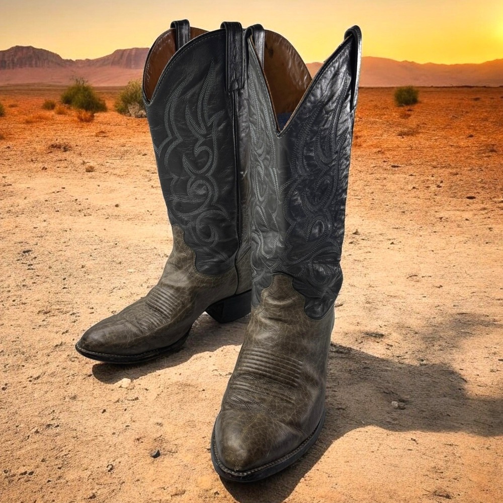 Vintage J Chisholm 90351 Cowboy Boots Men 8EE Brown/Gray Elephant Print Leather